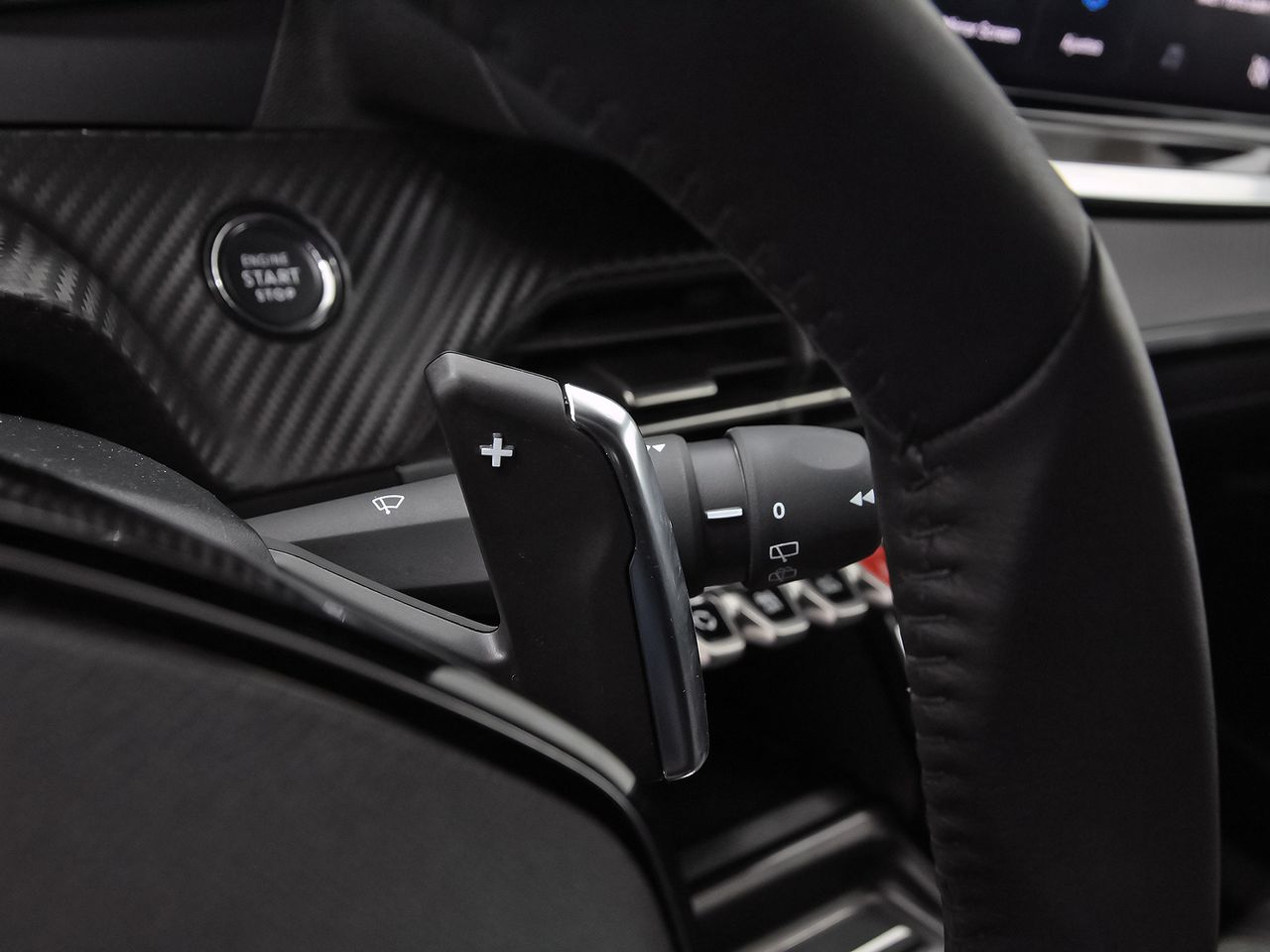 Peugeot 2008 N2008 Allure Hybrid 145 eDCS6 - foto 18