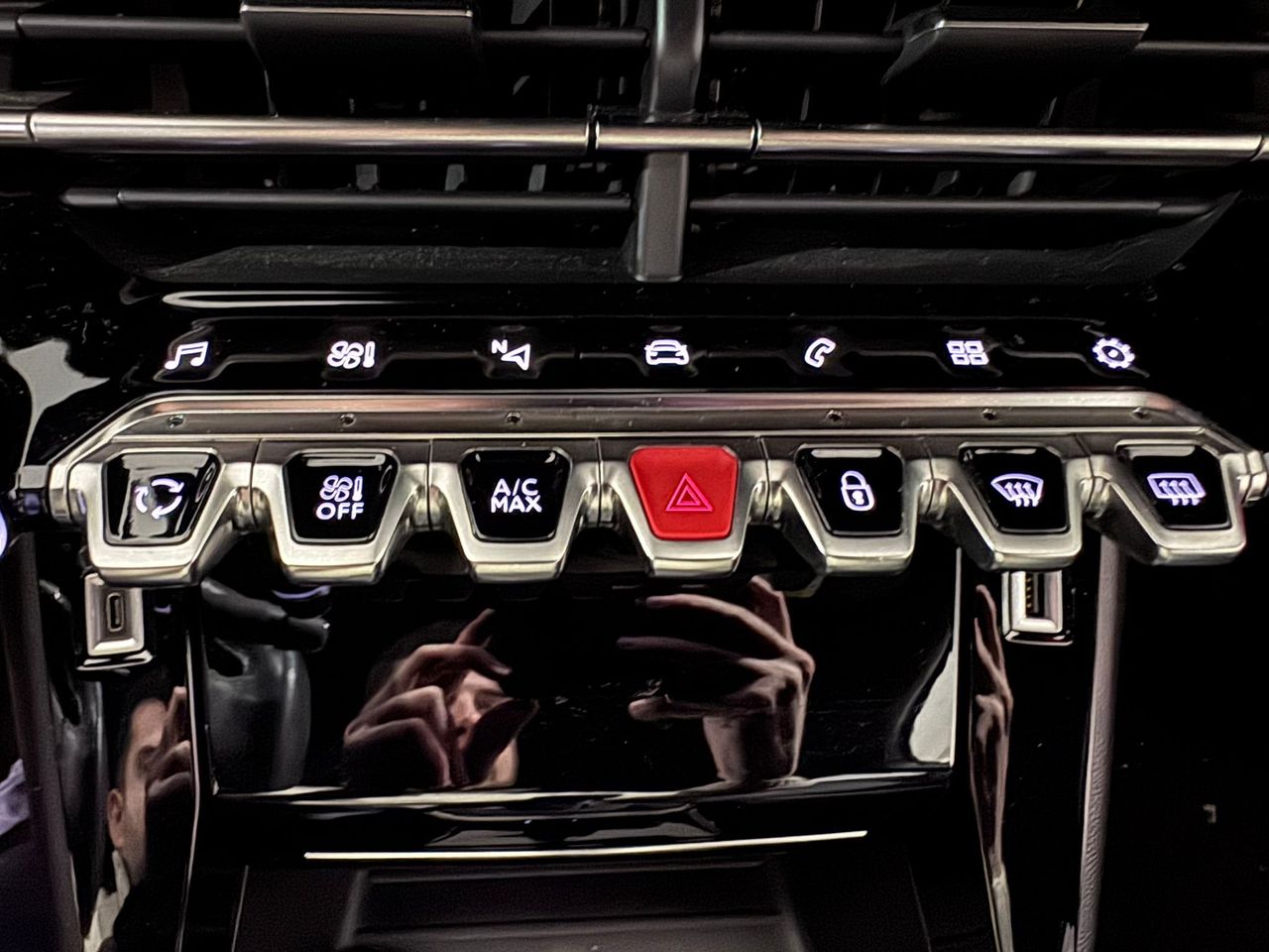 Peugeot 2008 GT Puretech 130 S&S BVM6 - foto 9