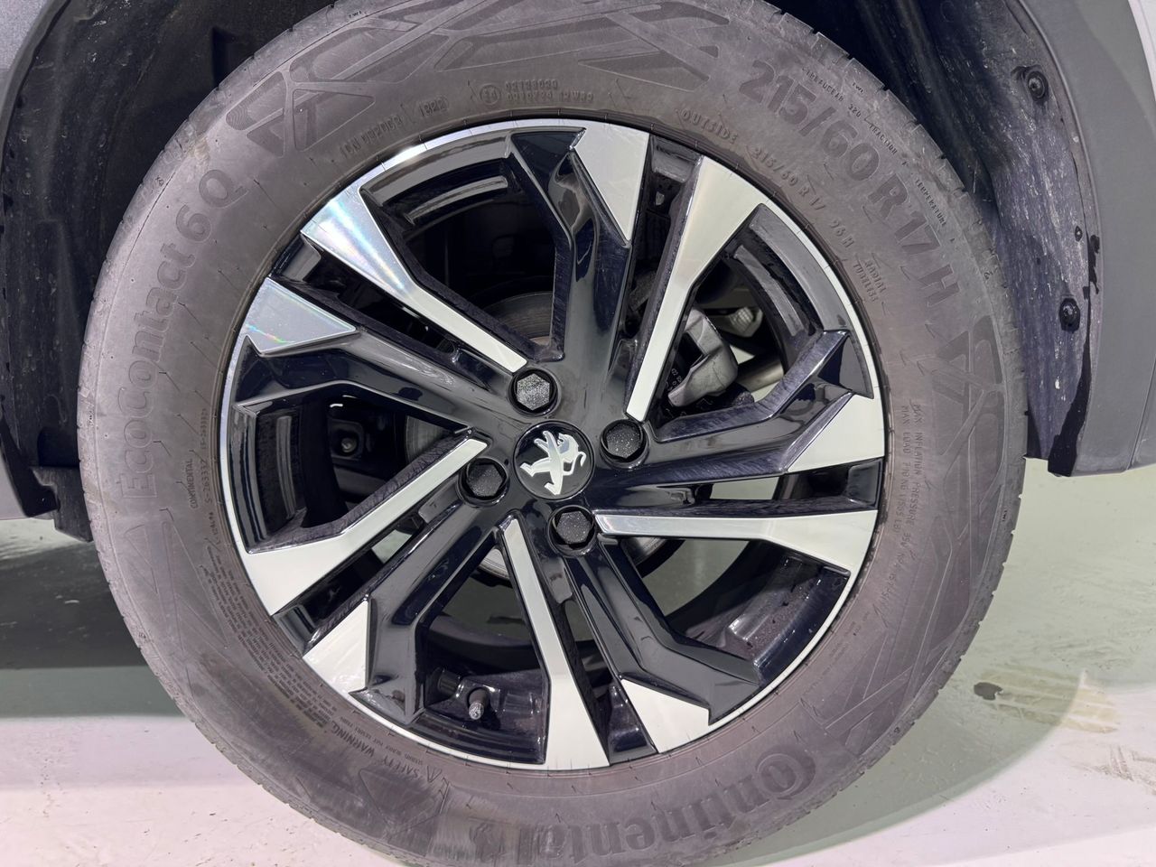 Peugeot 2008 GT Puretech 130 S&S BVM6 - foto 25