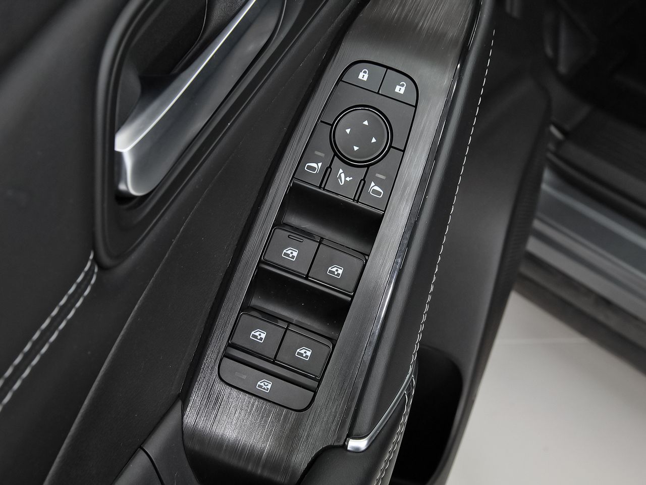 Nissan Qashqai DIG-T 103kW N-Connecta - foto 12