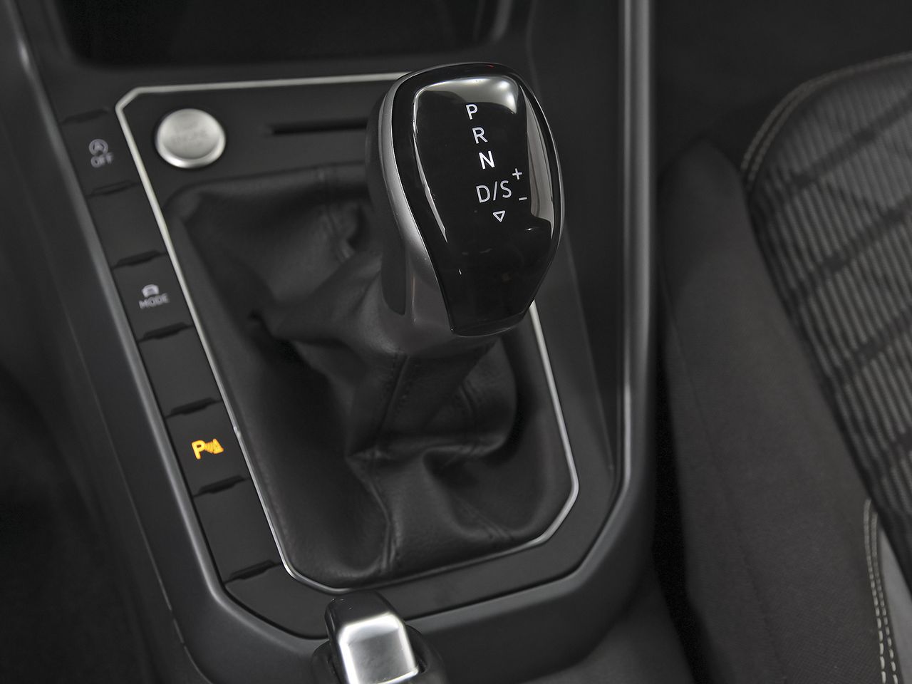 Volkswagen Taigo R-Line 1.0 TSI 81kW (110CV) DSG - foto 30