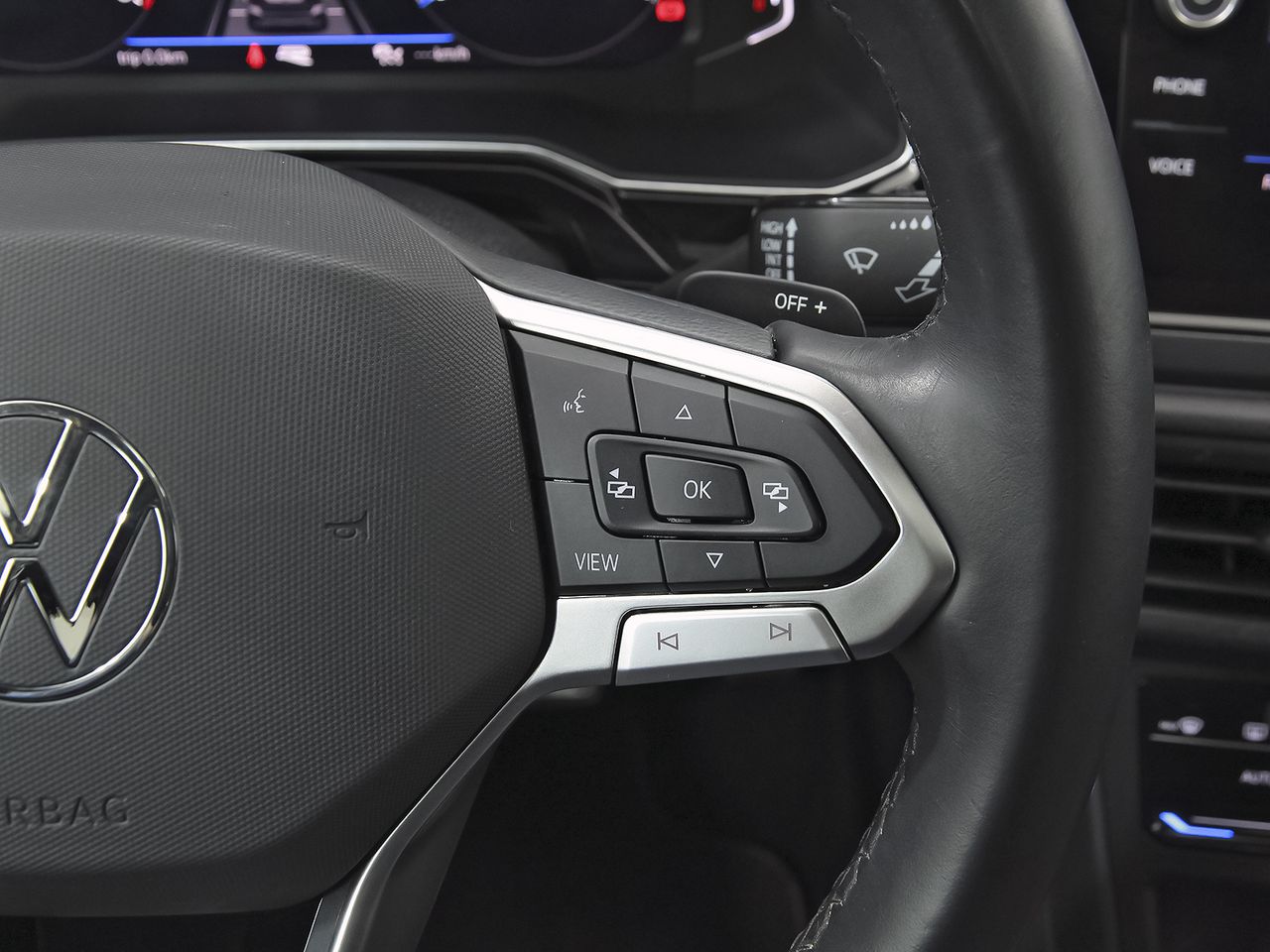 Volkswagen Taigo R-Line 1.0 TSI 81kW (110CV) DSG - foto 19