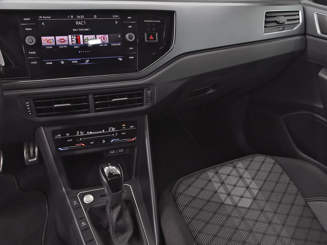 Volkswagen Taigo R-Line 1.0 TSI 81kW (110CV) DSG - foto 20