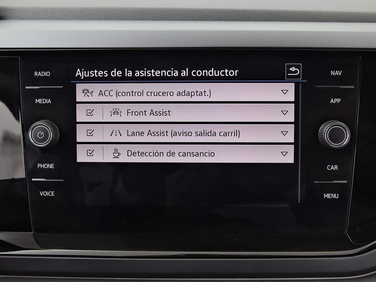 Volkswagen Taigo R-Line 1.0 TSI 81kW (110CV) DSG - foto 27