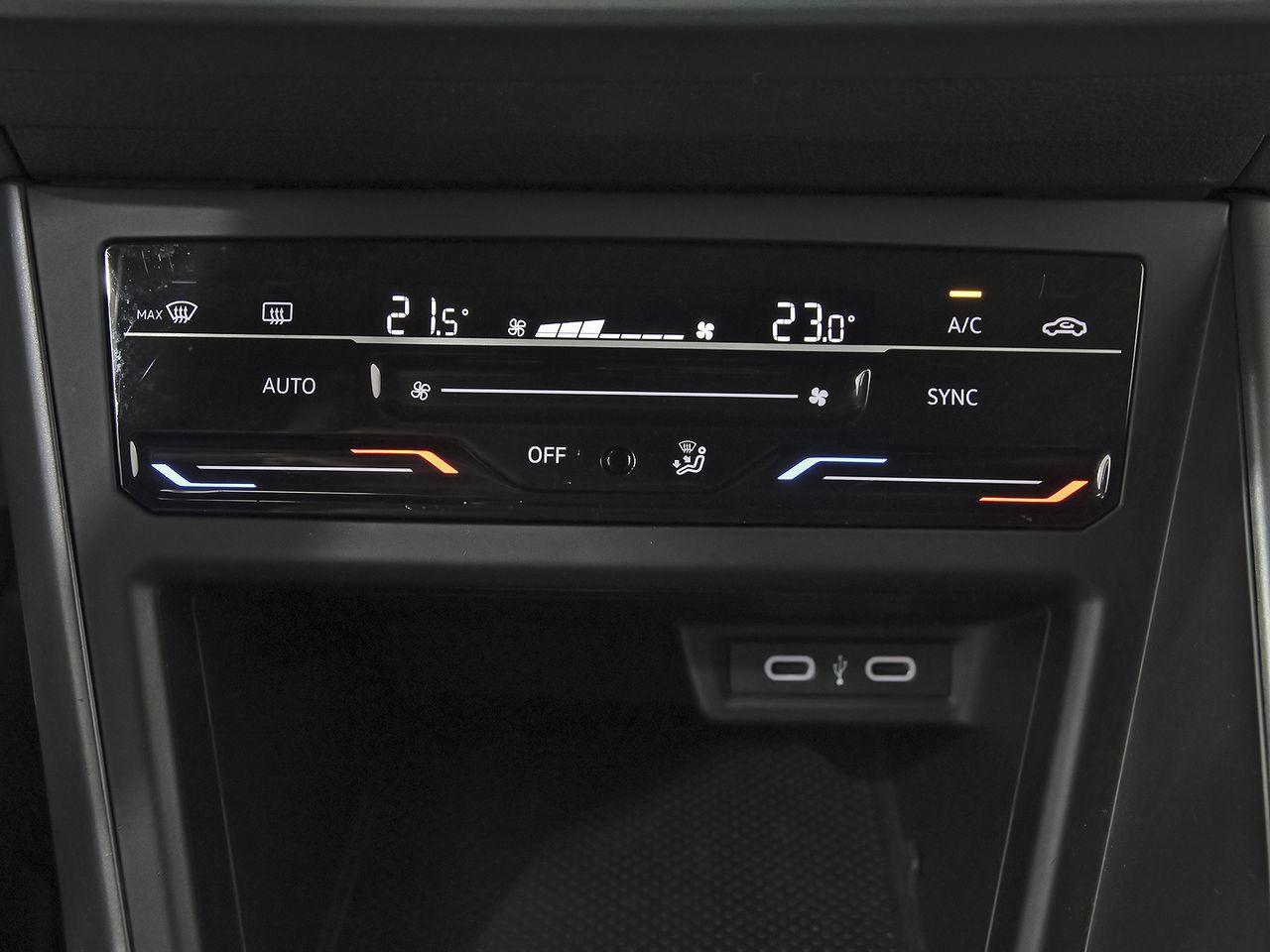 Volkswagen Taigo R-Line 1.0 TSI 81kW (110CV) DSG - foto 28