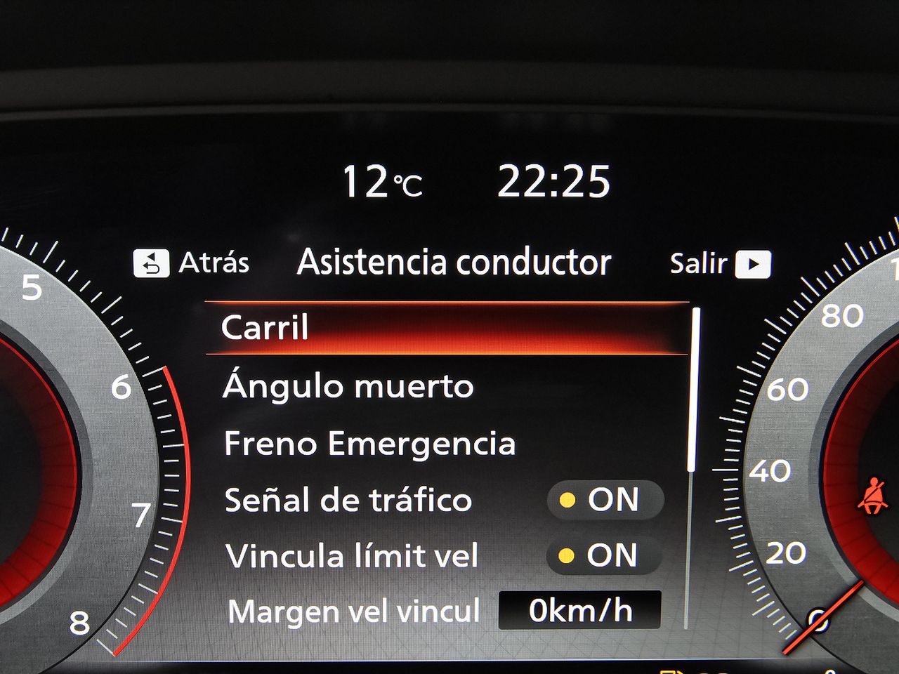 Nissan Qashqai DIG-T 103kW N-Connecta - foto 28