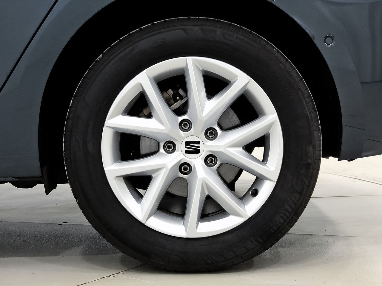 Seat Leon 1.5 TSI 85kW S&S Style 25 Aniversario - foto 8