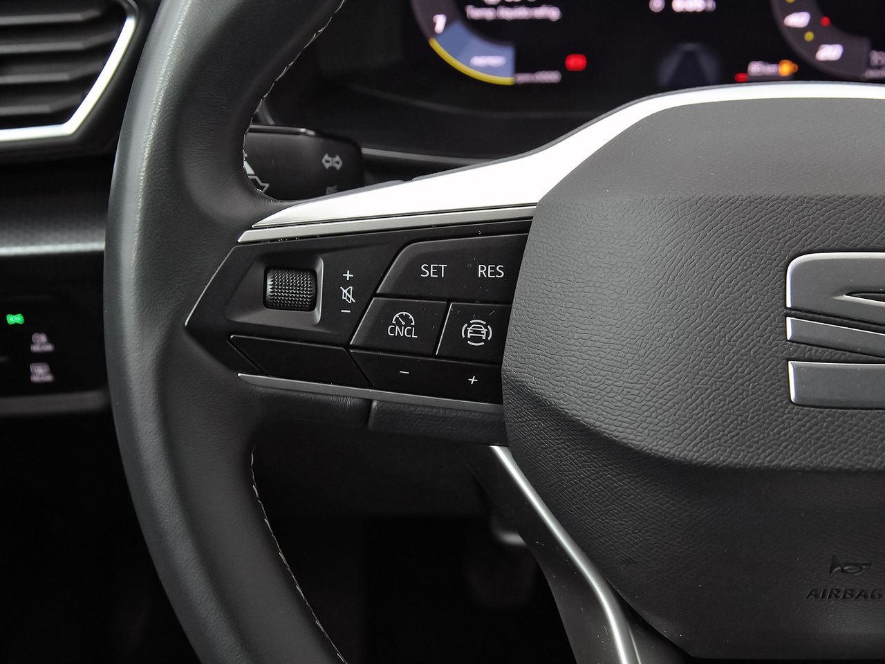 Seat Leon 1.5 TSI 85kW S&S Style 25 Aniversario - foto 15