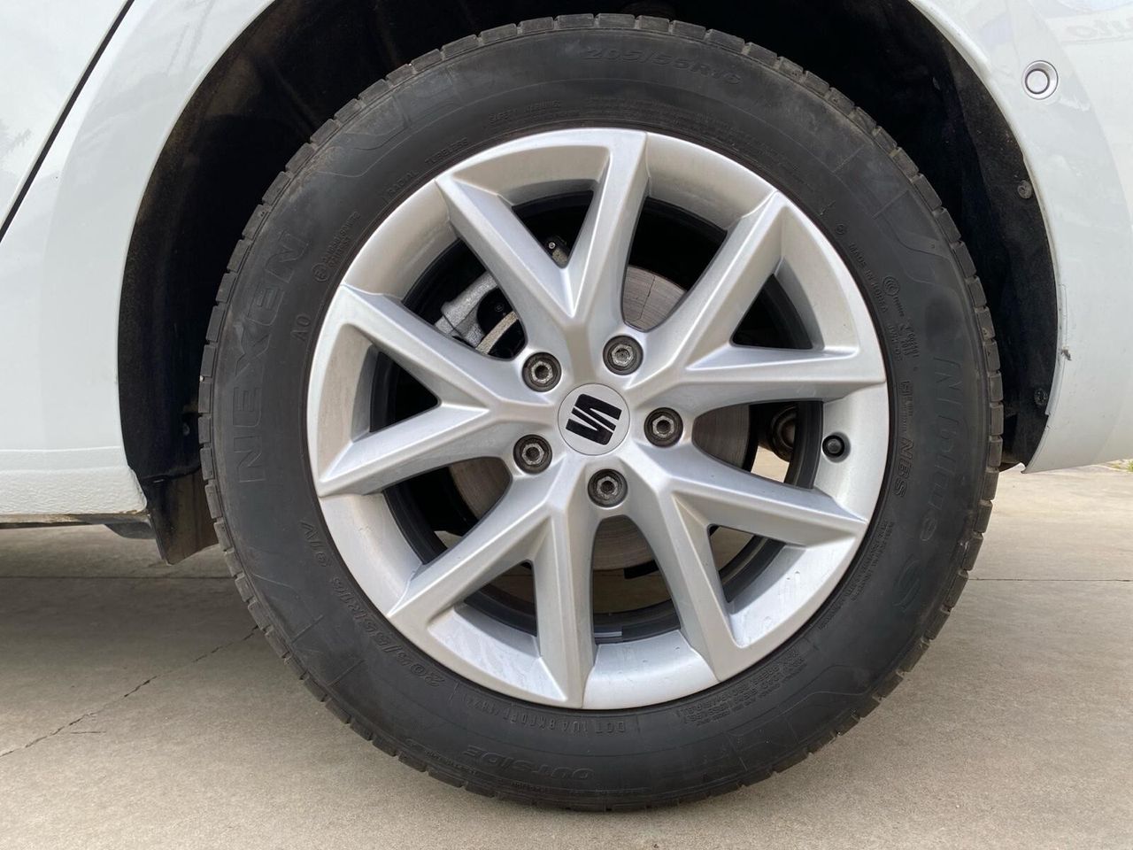 Seat Leon 1.5 TSI 85kW S&S Style 25 Aniversario - foto 8