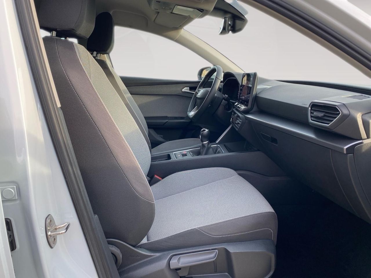 Seat Leon 1.5 TSI 85kW S&S Style 25 Aniversario - foto 5