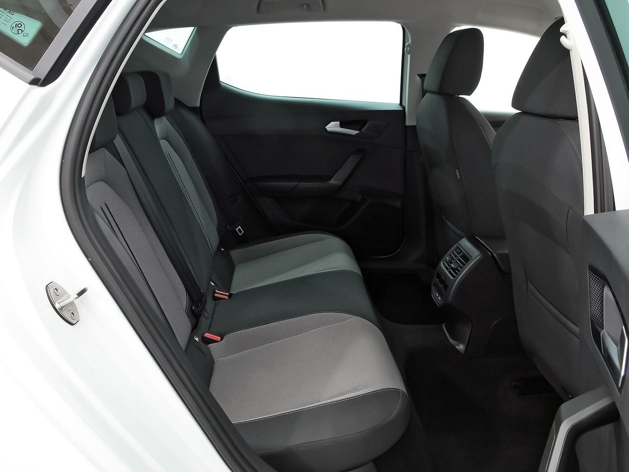 Seat Leon 1.5 TSI 85kW S&S Style 25 Aniversario - foto 6