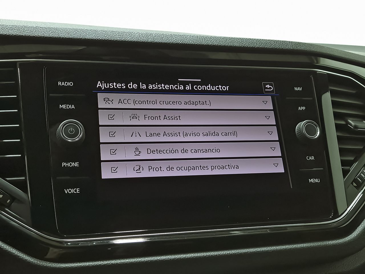 Volkswagen T-Roc Sport 2.0 TDI 110kW (150CV) DSG - foto 22