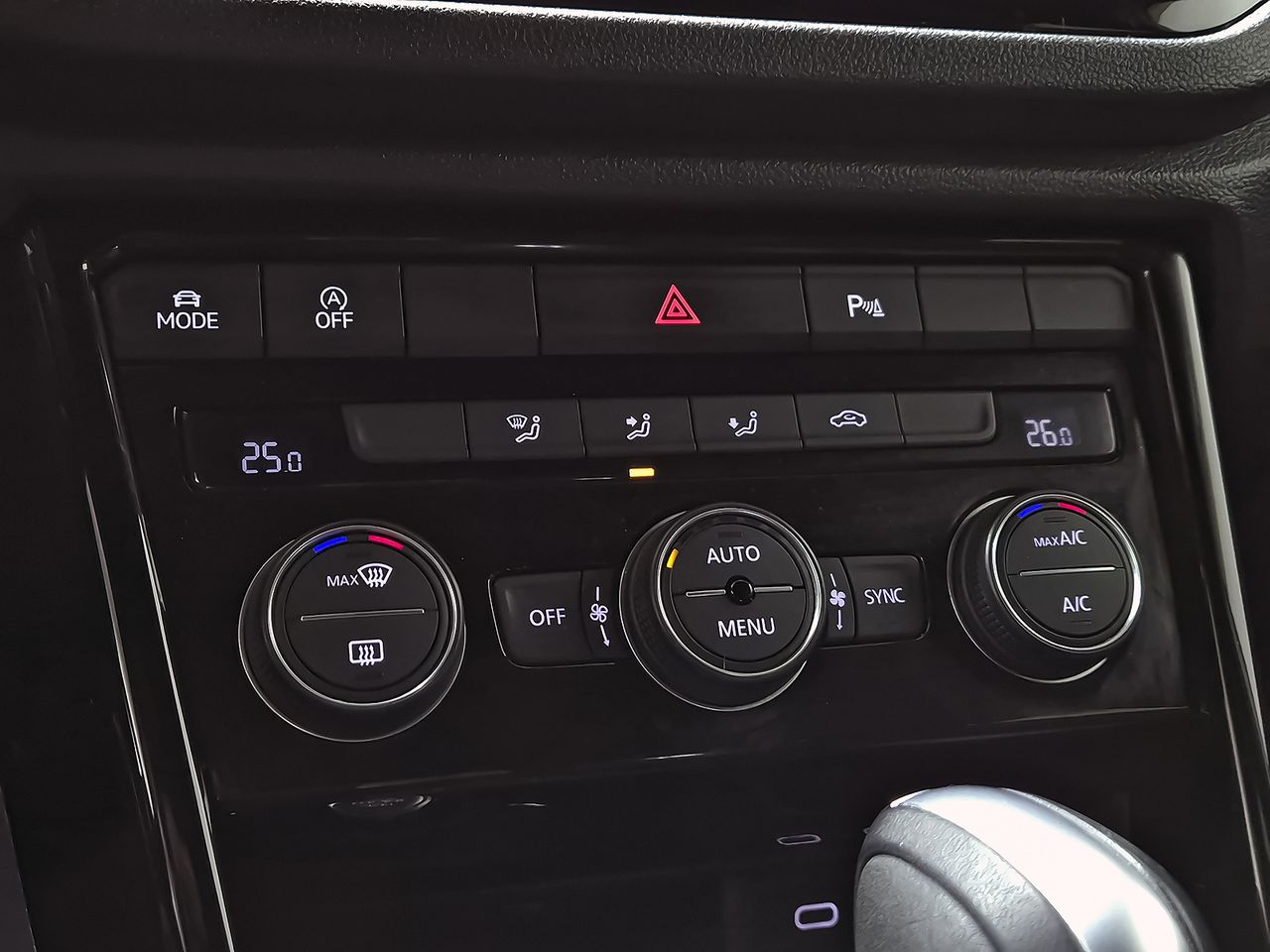 Volkswagen T-Roc Sport 2.0 TDI 110kW (150CV) DSG - foto 26