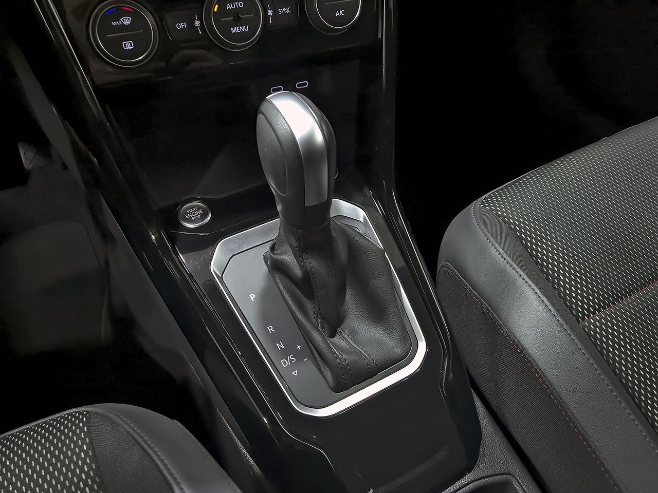 Volkswagen T-Roc Sport 2.0 TDI 110kW (150CV) DSG - foto 27