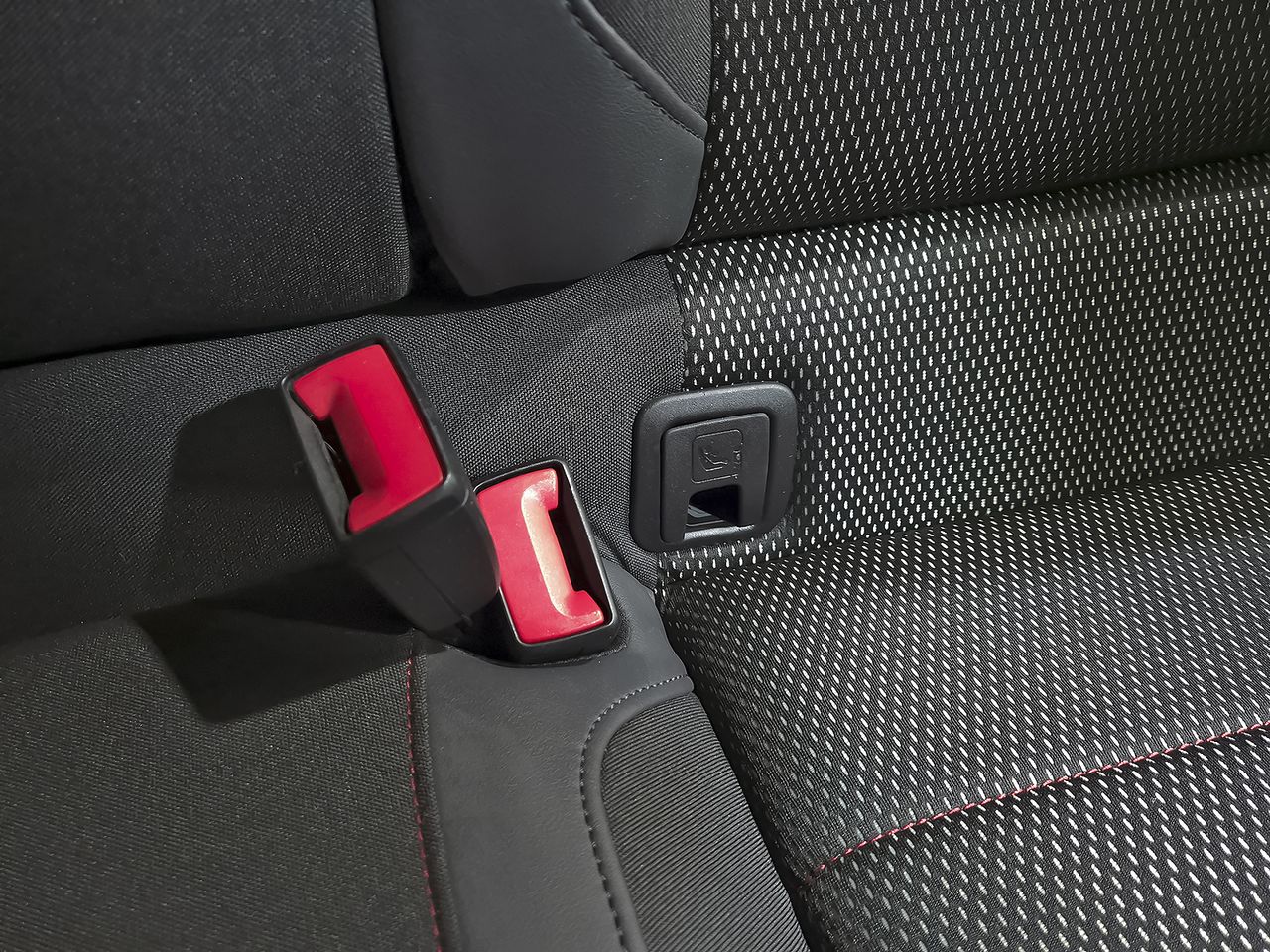 Volkswagen T-Roc Sport 2.0 TDI 110kW (150CV) DSG - foto 32