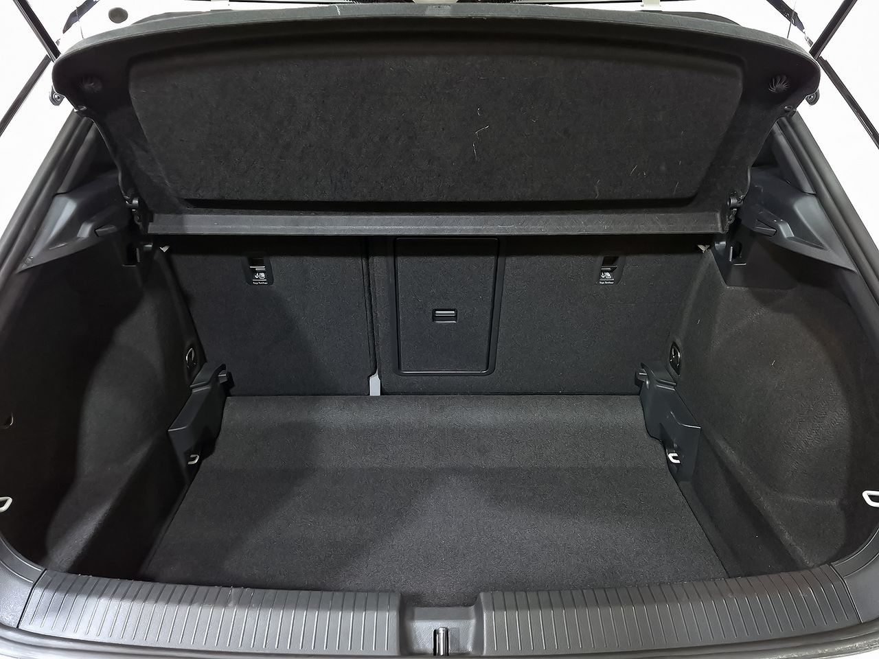 Volkswagen T-Roc Sport 2.0 TDI 110kW (150CV) DSG - foto 9