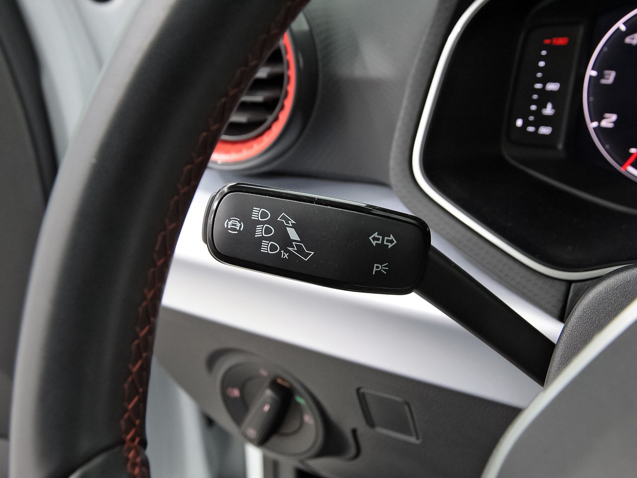 Seat Arona 1.0 TSI 85kW (115CV) FR Special Edition - foto 14