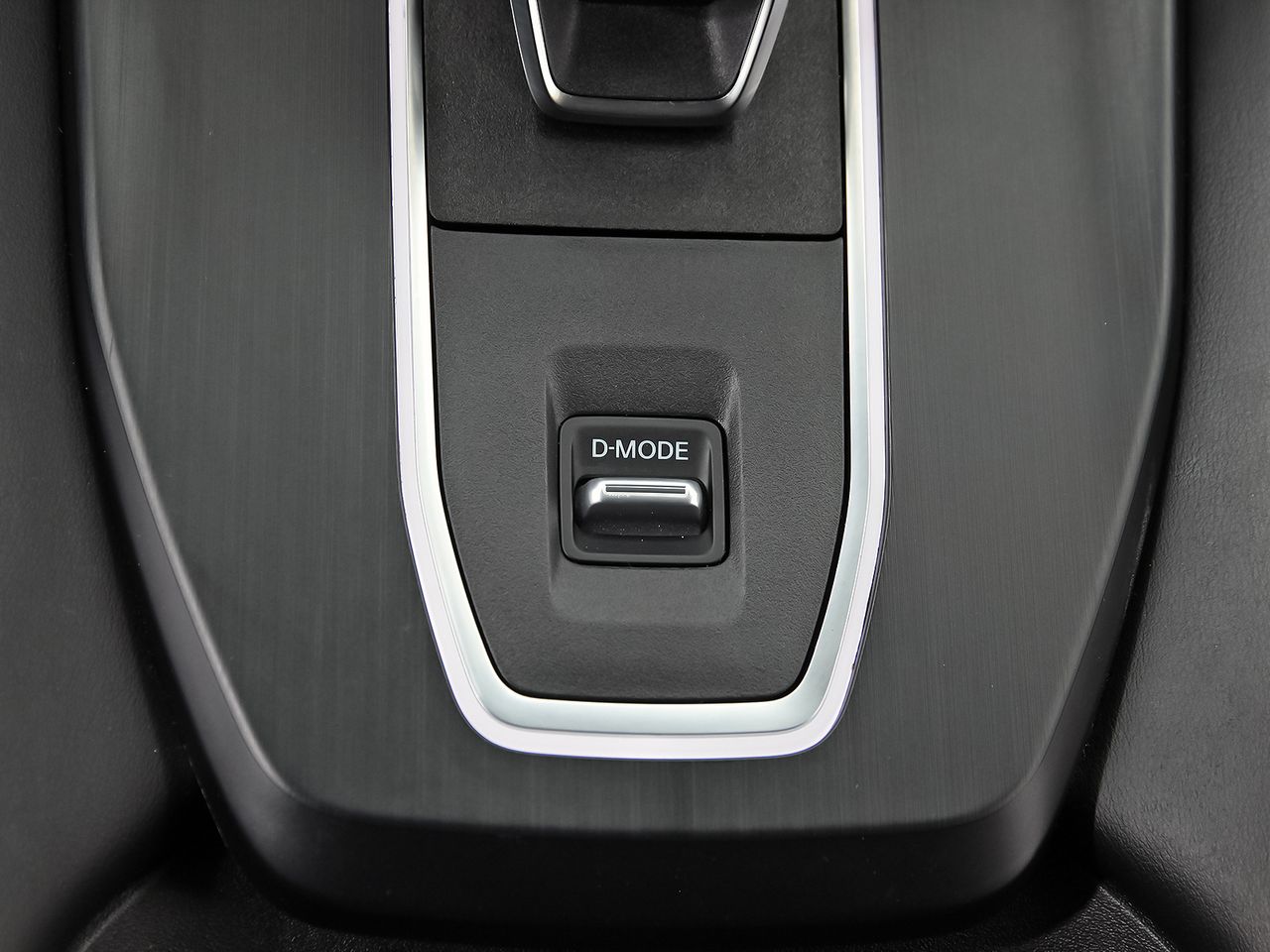 Nissan Qashqai DIG-T 116kW Xtronic N-Connecta - foto 32