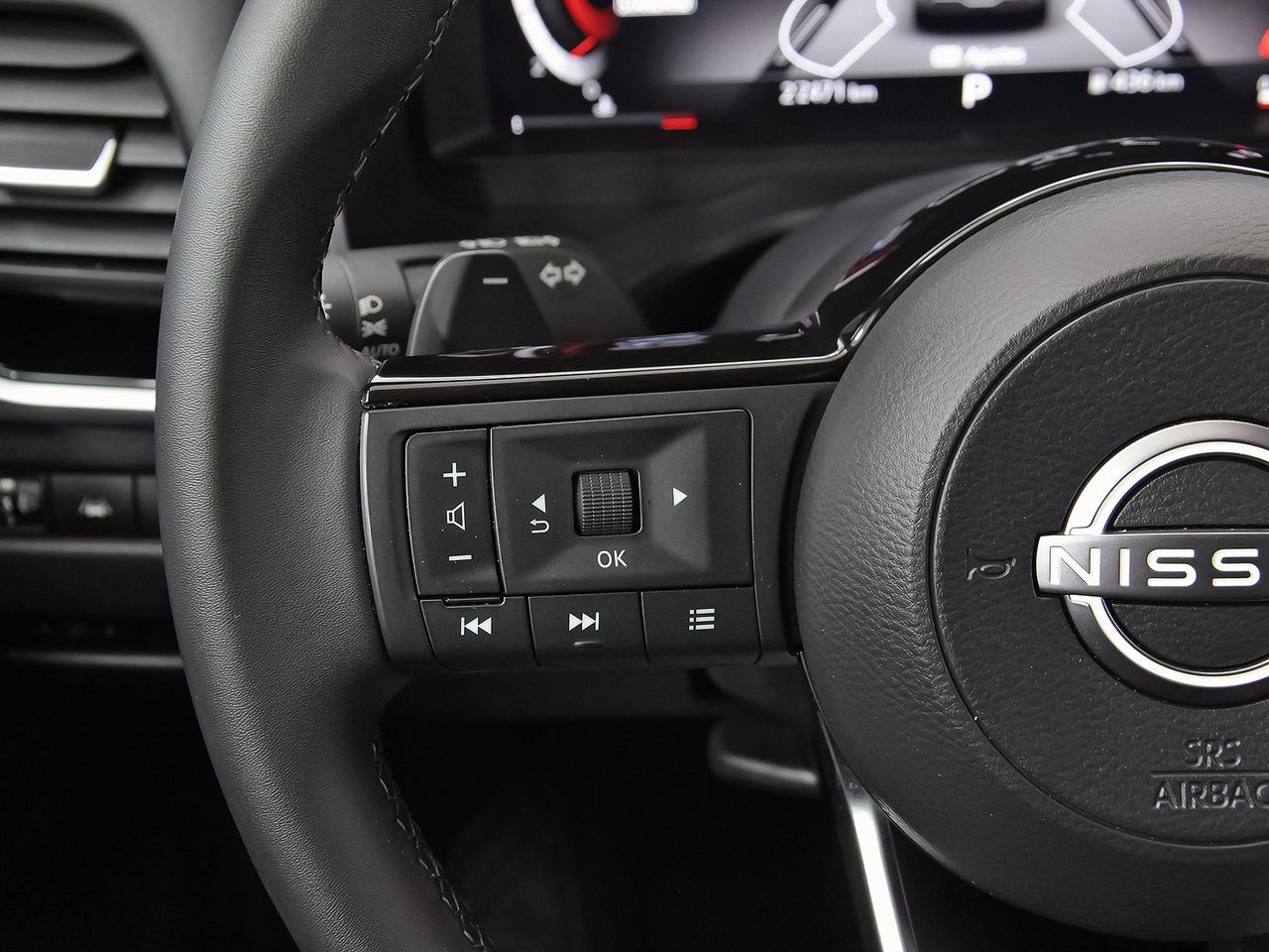 Nissan Qashqai DIG-T 116kW Xtronic N-Connecta - foto 17