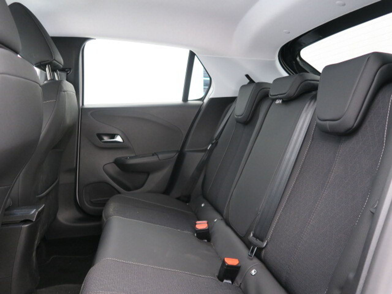 Opel Corsa 50kWh Elegance-e - foto 15