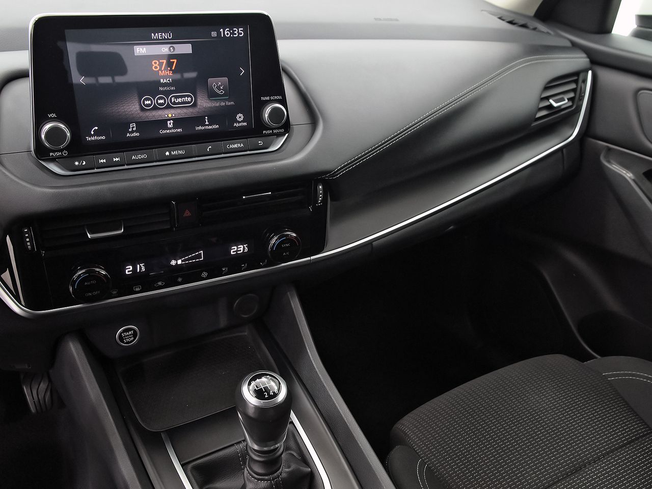 Nissan Qashqai DIG-T 103kW (140CV) mHEV 4x2 Acenta - foto 11