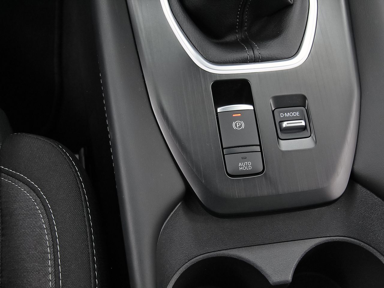 Nissan Qashqai DIG-T 103kW N-Connecta - foto 25