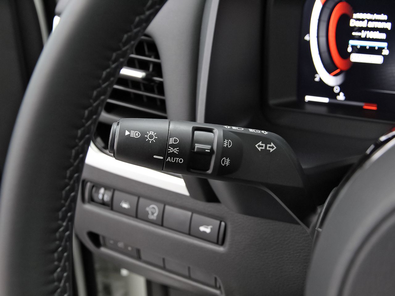 Nissan Qashqai DIG-T 103kW N-Connecta - foto 13