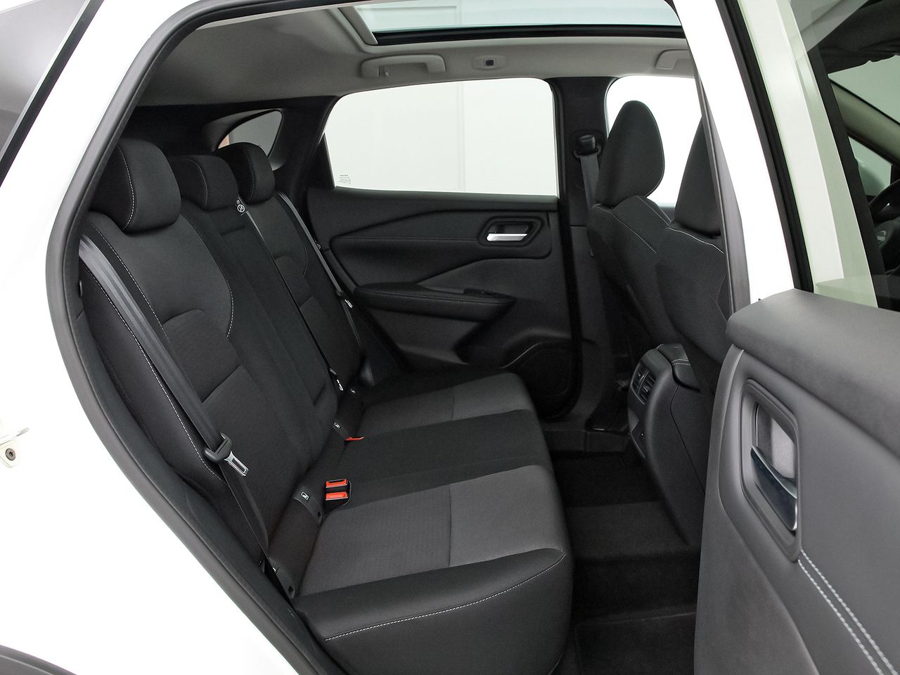 Nissan Qashqai DIG-T 103kW N-Connecta - foto 8