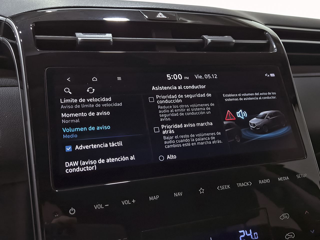 Hyundai Tucson 1.6 CRDI 100kW (136CV) 48V Tecno 2C - foto 28