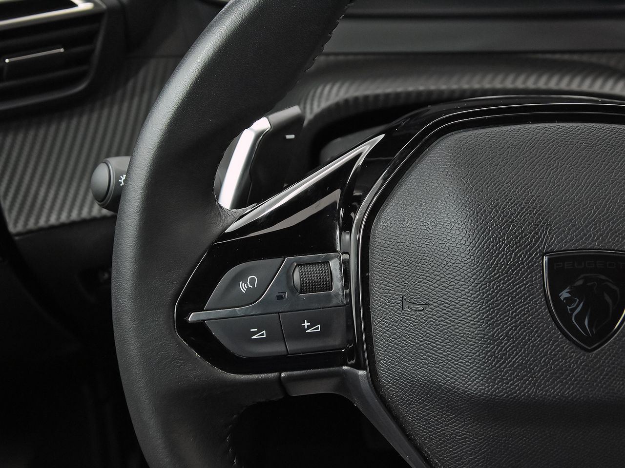 Peugeot 2008 N2008 Allure Hybrid 145 eDCS6 - foto 19