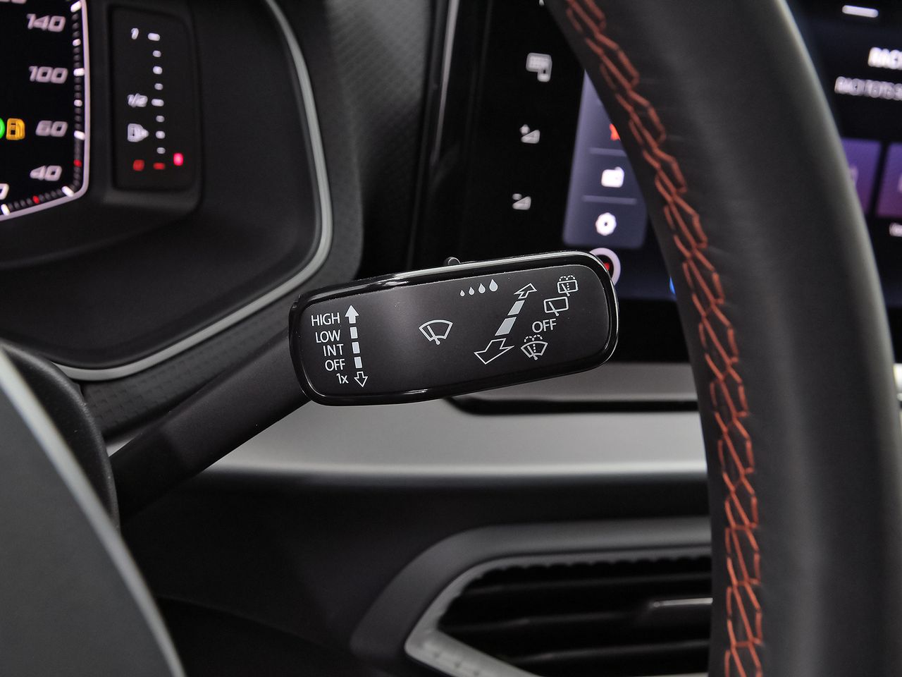 Seat Arona 1.0 TSI 85kW (115CV) FR Special Edition - foto 14