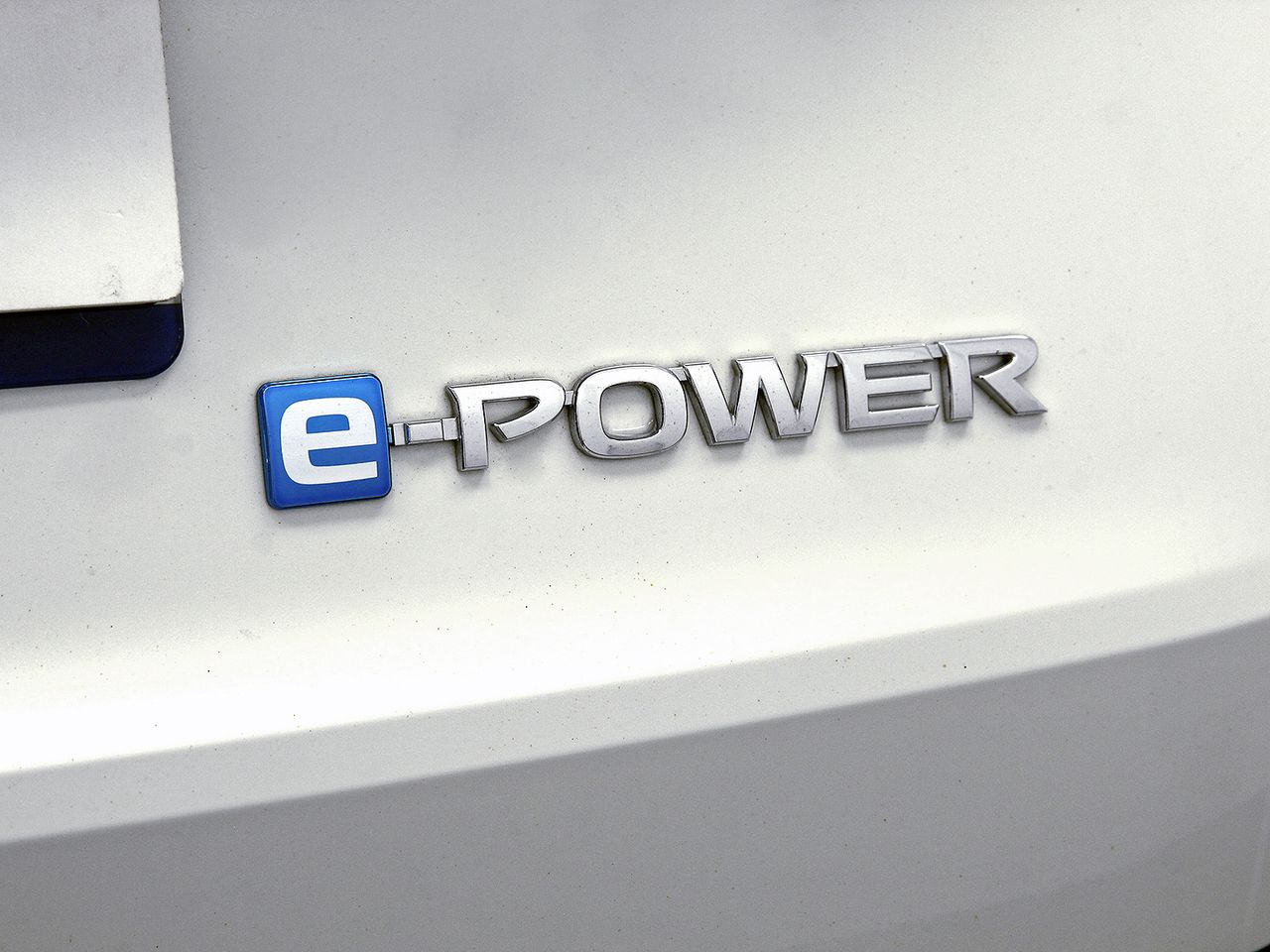 Nissan X-Trail 5pl 1.5 e-4ORCE 158kW 4x4 A/T Tekna - foto 40