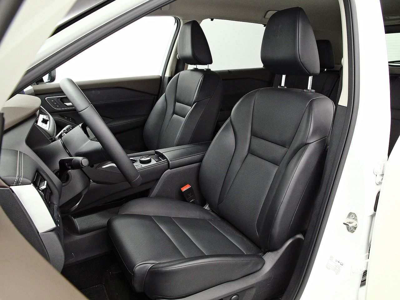 Nissan X-Trail 5pl 1.5 e-4ORCE 158kW 4x4 A/T Tekna - foto 12