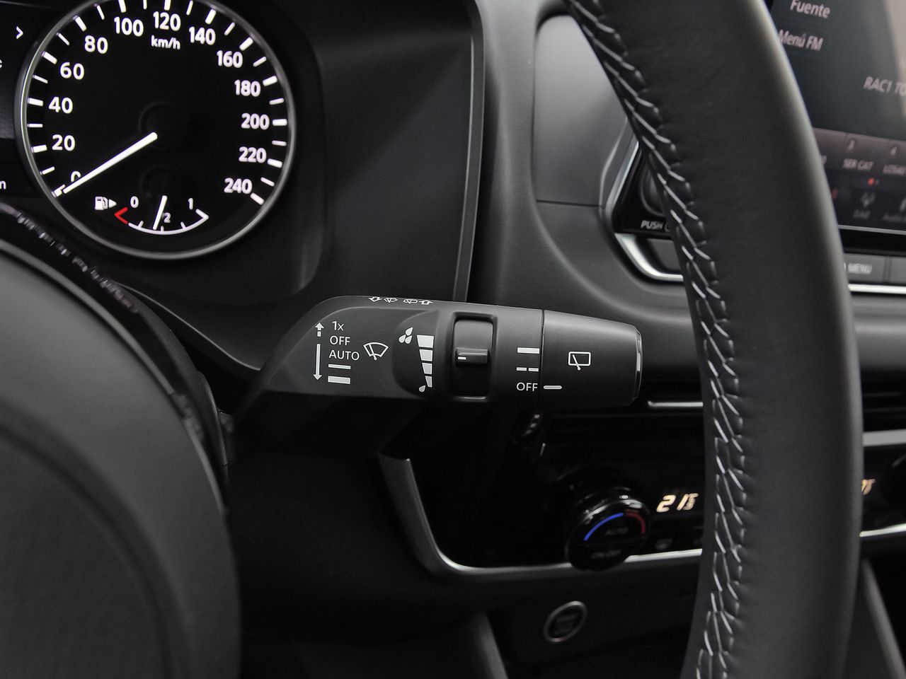 Nissan Qashqai DIG-T 116kW (158CV) mHEV Xtronic Acenta - foto 15