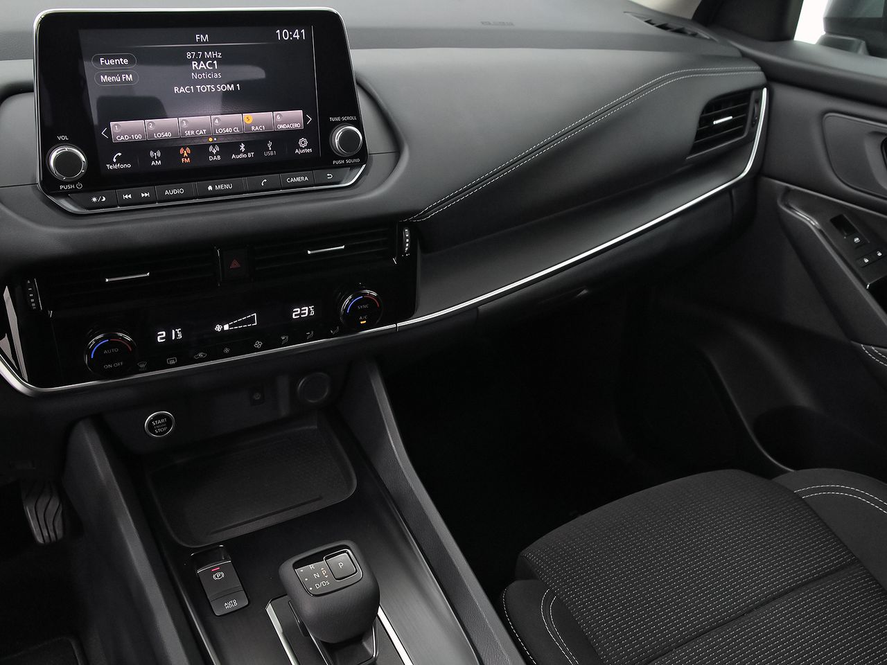 Nissan Qashqai DIG-T 116kW (158CV) mHEV Xtronic Acenta - foto 13