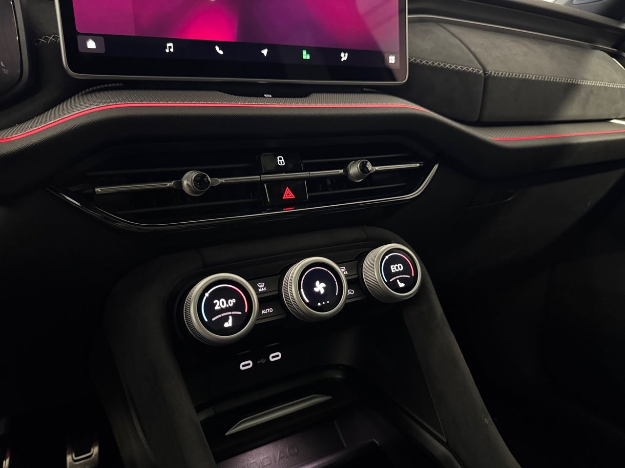 Skoda Kodiaq 1.5 TSI 150KW DSG PHEV Sportline - foto 19