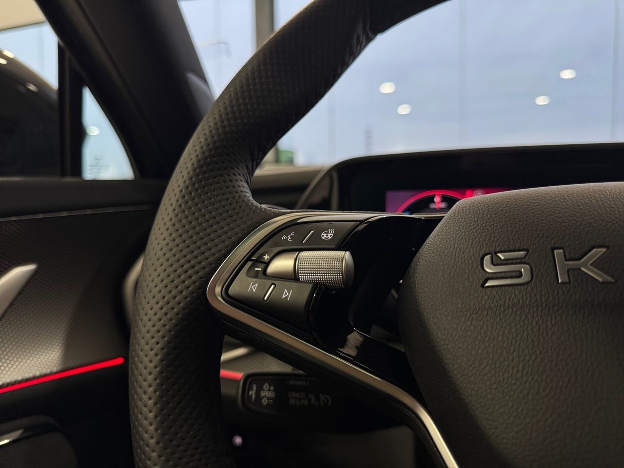 Skoda Kodiaq 1.5 TSI 150KW DSG PHEV Sportline - foto 12