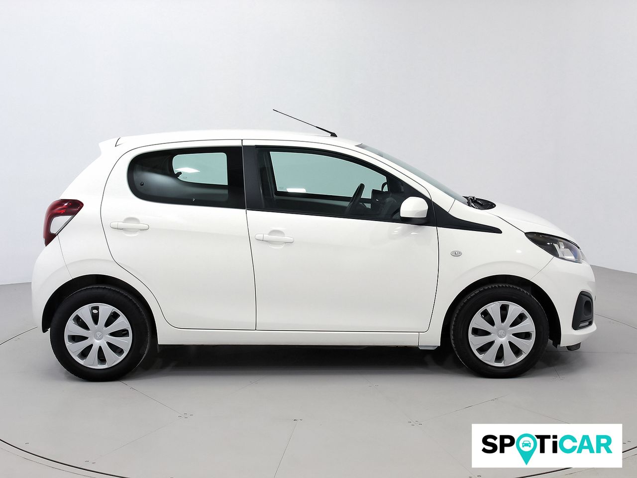 peugeot 108 2021 / foto grande (3)