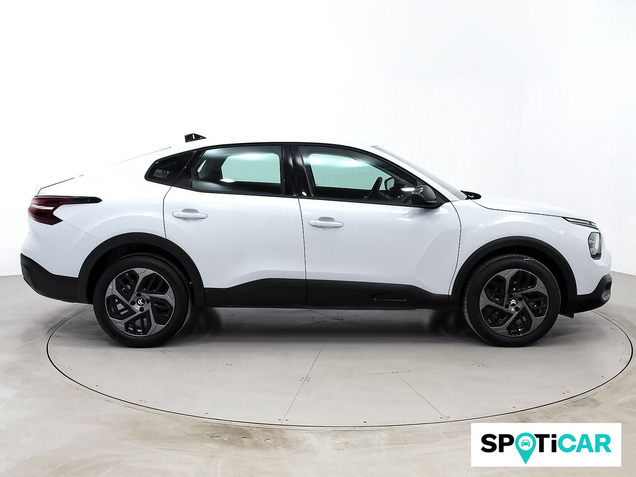 citroën c4 x 2024 / foto grande (3)