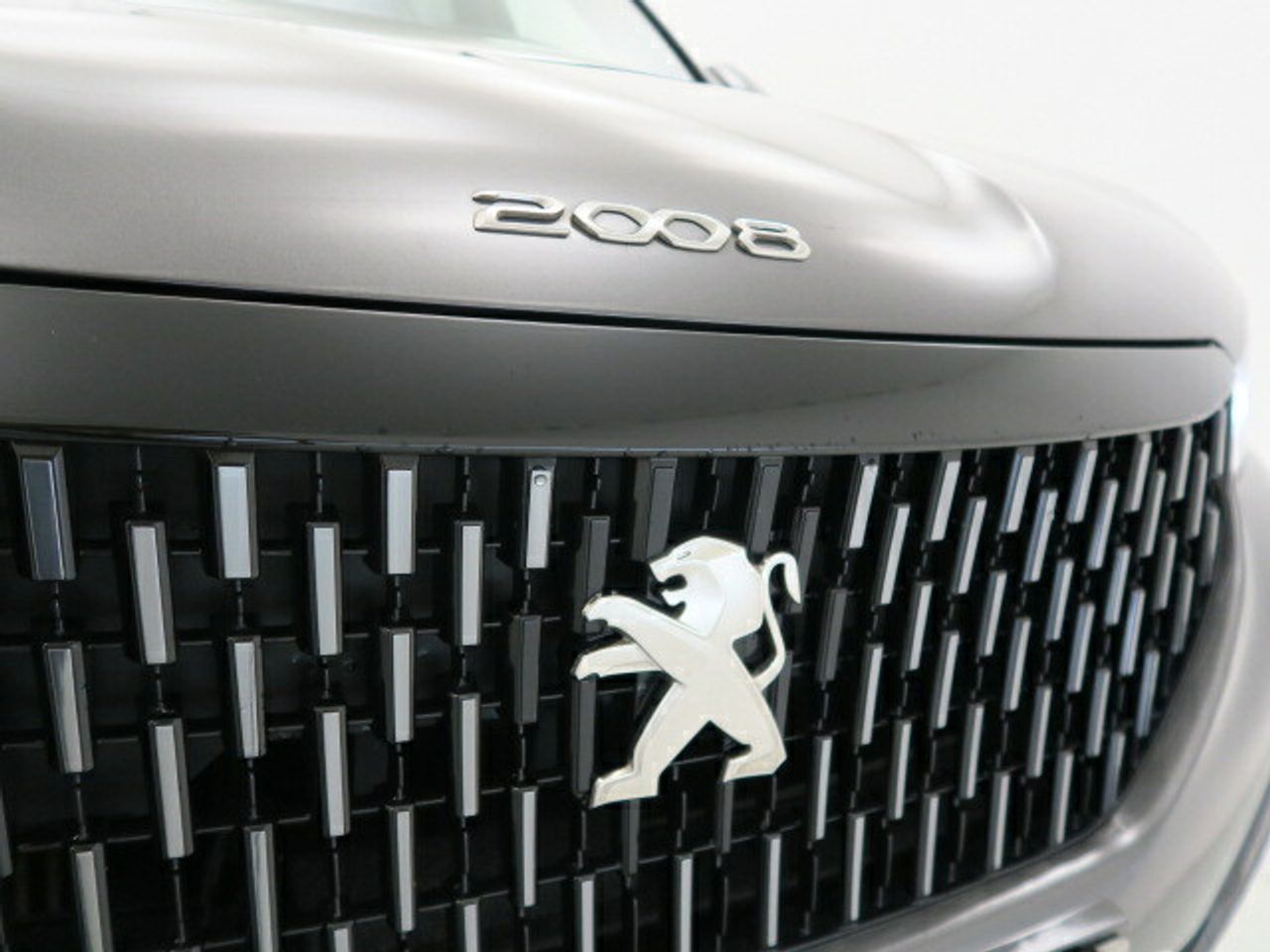 Peugeot 2008 GT Line Puretech 130 S&S BVM6 - foto 20