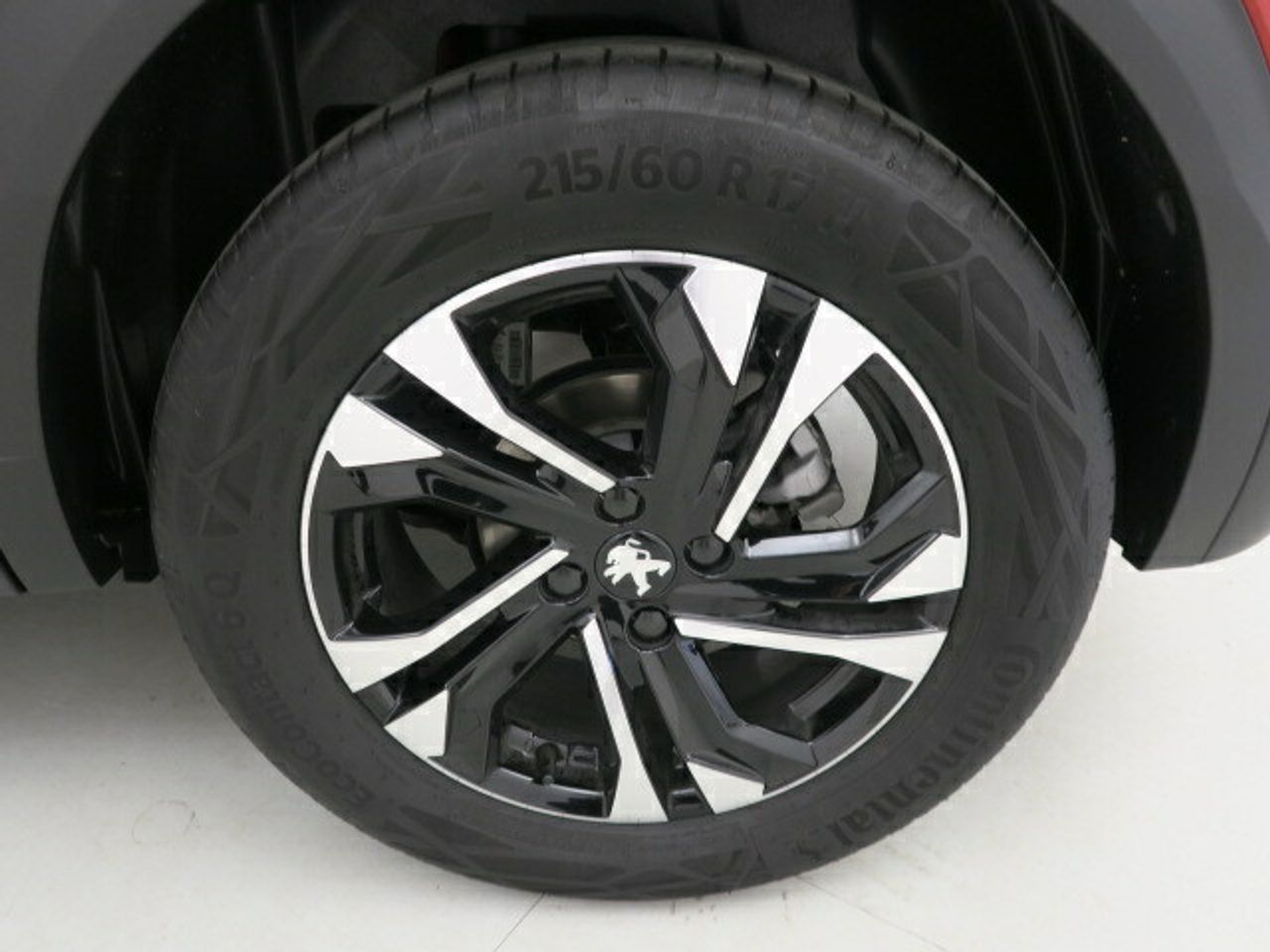 Peugeot 2008 Allure Pack BlueHDI 130 S&S EAT8 - foto 21