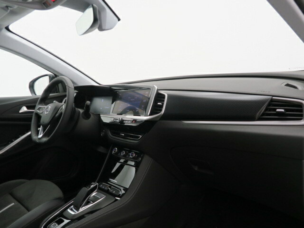 Opel Grandland 1.6 Turbo PHEV GSe Auto 221kW/300CV - foto 16
