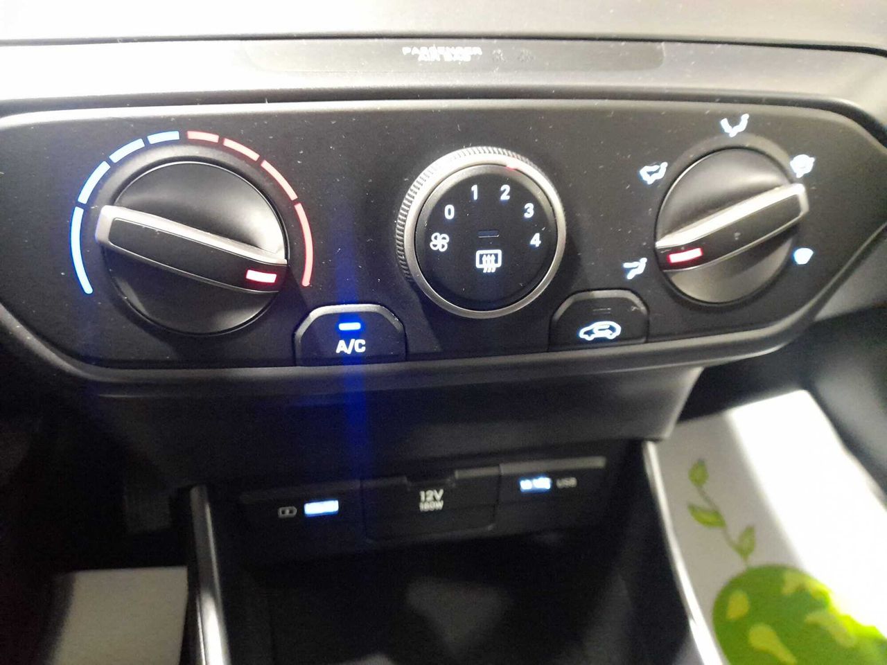 Hyundai Bayon 1.2 MPI Essence - foto 24