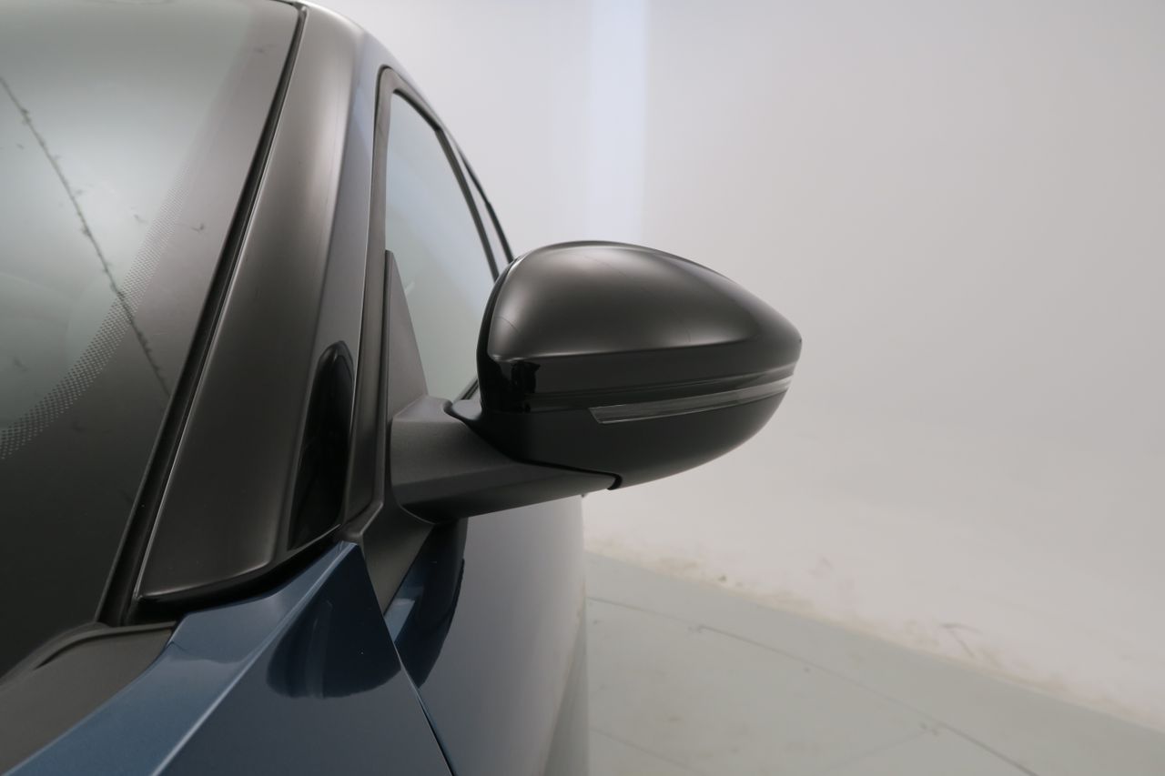 Alfa Romeo Junior Elettrica Speciale 115kW (156CV) - foto 24