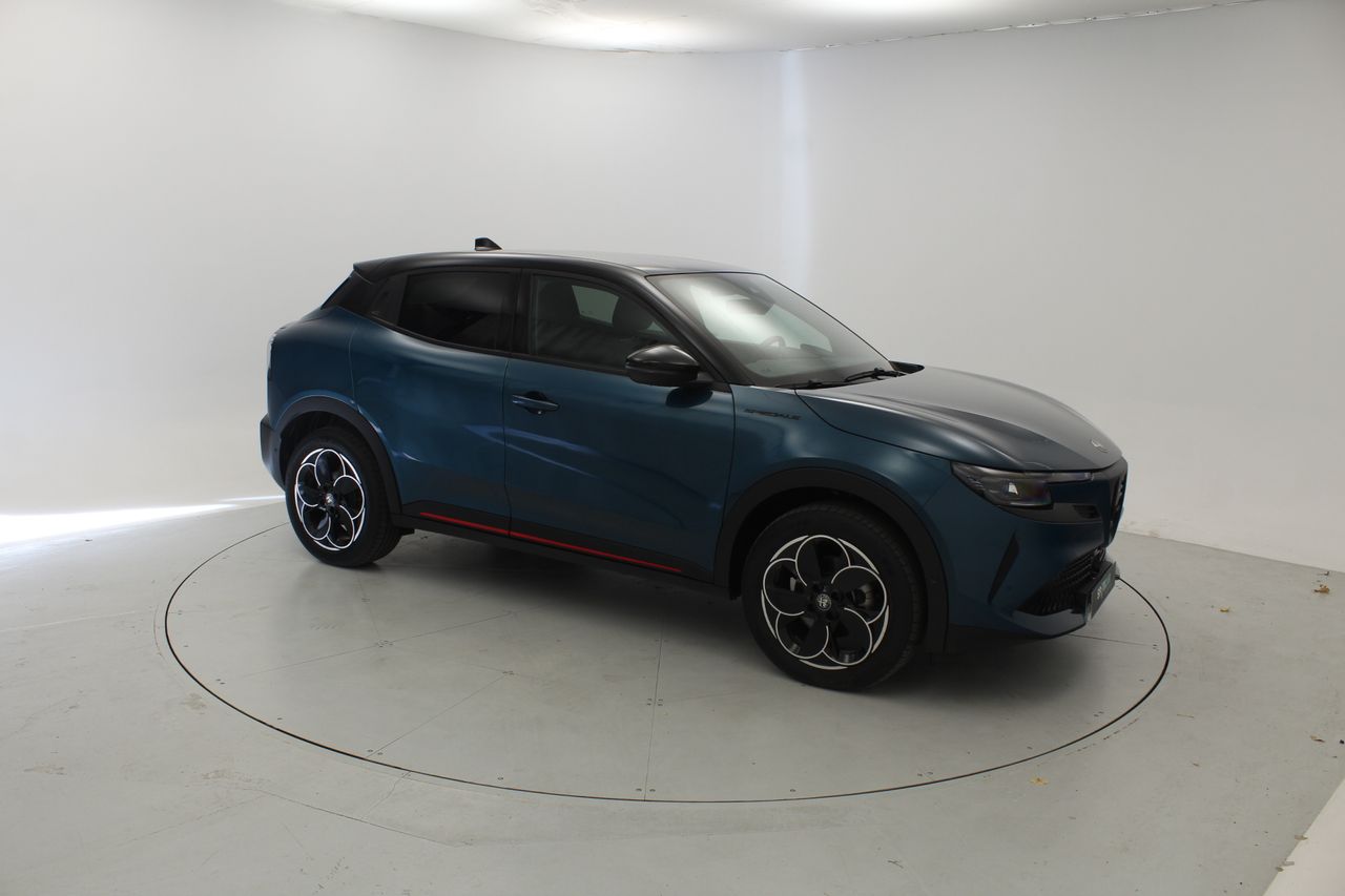 Alfa Romeo Junior Elettrica Speciale 115kW (156CV) - foto 7