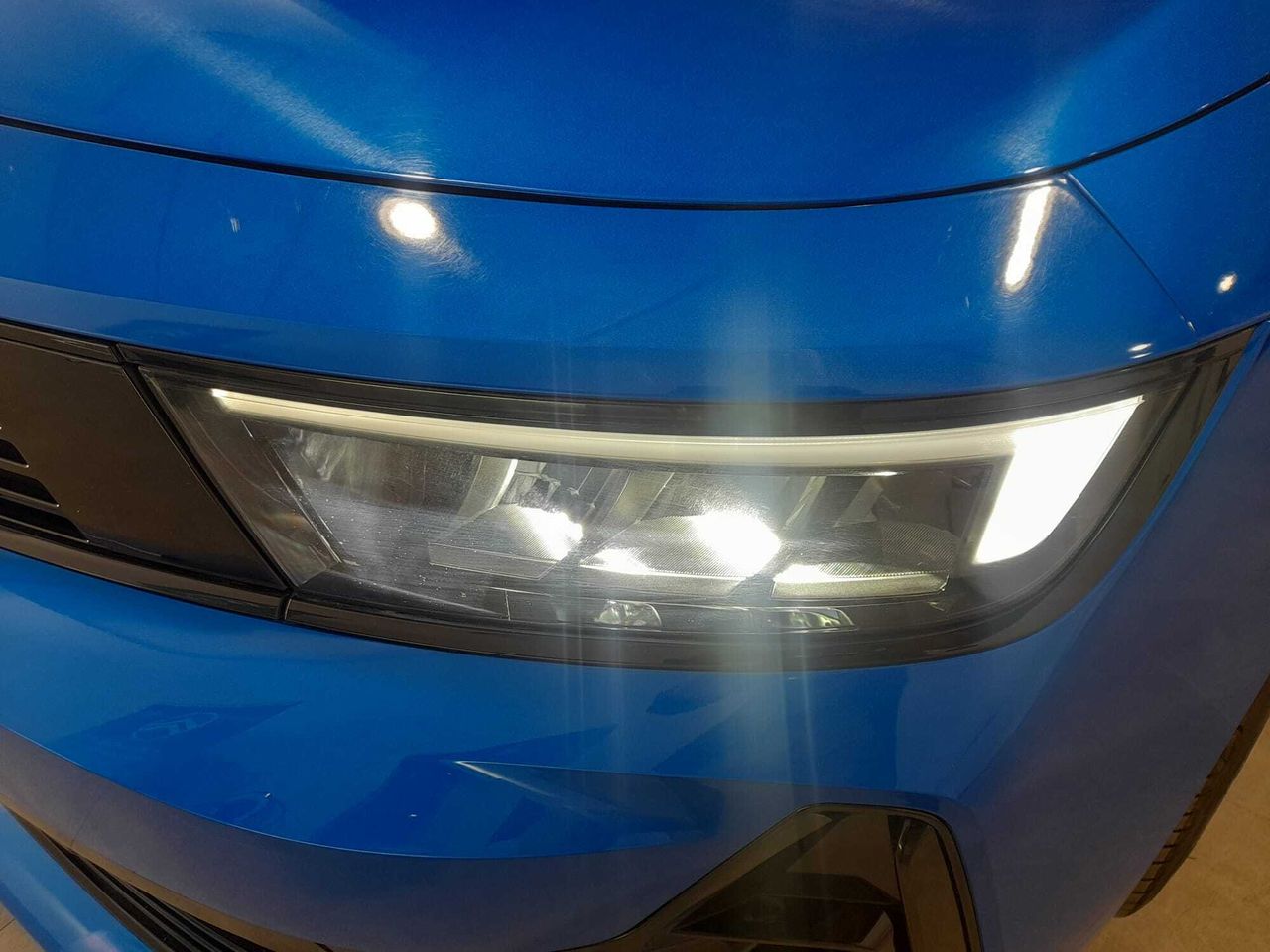 Opel Astra 1.2T XHT 96kW (130CV) GS - foto 17