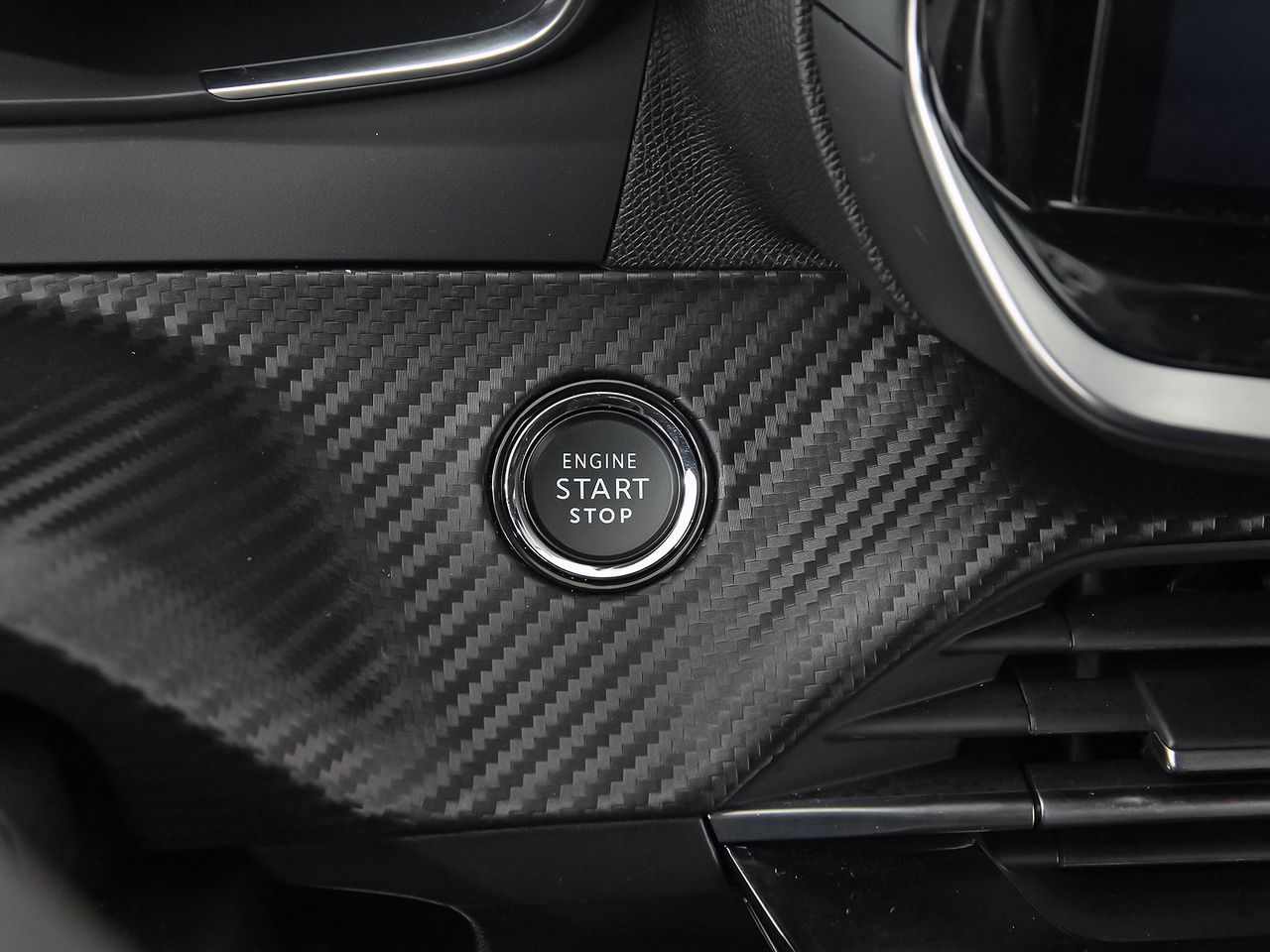 Peugeot 2008 N2008 Allure Hybrid 145 eDCS6 - foto 22