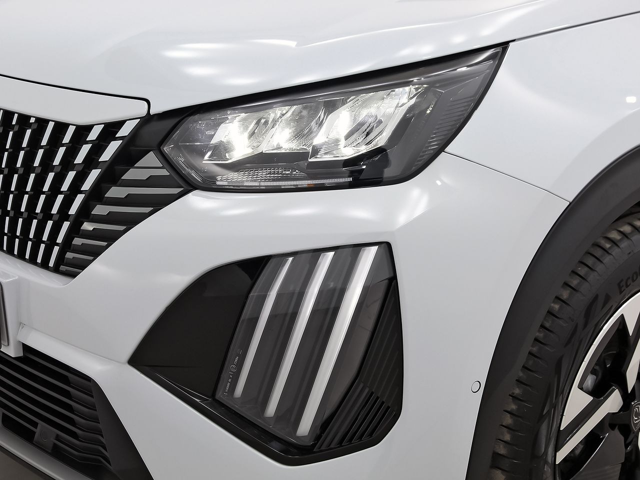 Peugeot 2008 N2008 Allure Hybrid 145 eDCS6 - foto 39