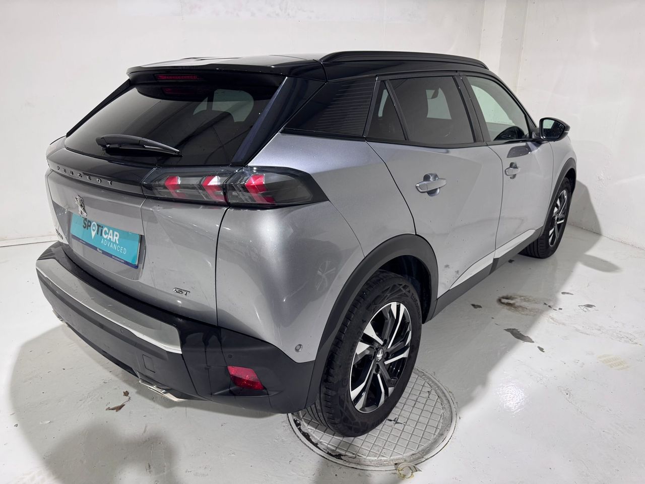 Peugeot 2008 GT Puretech 130 S&S BVM6 - foto 3