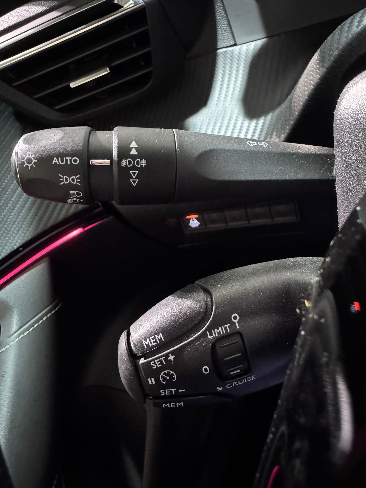 Peugeot 2008 GT Puretech 130 S&S BVM6 - foto 16